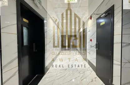 عمارة بالكامل - 8 غرف نوم - 8 حمامات للبيع في الجرف 3 - الجرف - عجمان وسط المدينة - عجمان