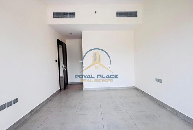 100401504 - Property Image 3
