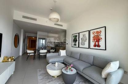 Apartment - 2 Bedrooms - 2 Bathrooms for rent in Burj Royale - Downtown Dubai - Dubai
