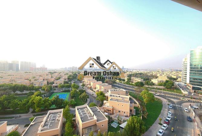 3 BR Apartment with Landmark View and Maid Room