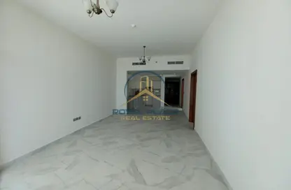 Apartment - 2 Bedrooms - 3 Bathrooms for rent in Millennium Binghatti Residences - Business Bay - Dubai