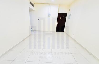 Apartment - 1 - 1 for rent in Fire Station Road - Muwaileh - Sharjah Apartment - 1 - 1 for rent in Fire Station Road - Muwaileh - Sharjah