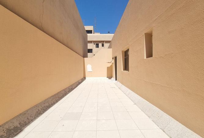 107275636 - Property Image 2