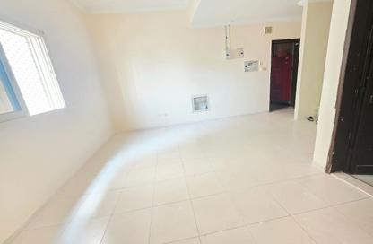 Apartment - Studio - 1 for rent in Fire Station Road - Muwaileh - Sharjah Apartment - Studio - 1 for rent in Fire Station Road - Muwaileh - Sharjah