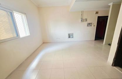 Apartment - Studio - 1 for rent in Fire Station Road - Muwaileh - Sharjah