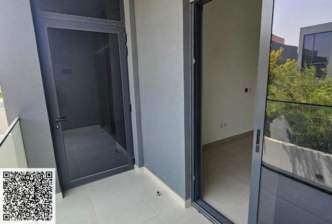 80251603 - Property Image 3