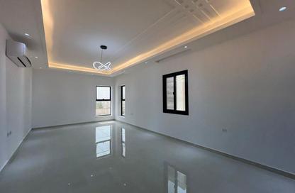 Villa - 5 Bedrooms - 7 Bathrooms for rent in Al Helio 2 - Al Helio - Ajman