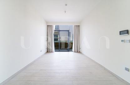 Apartment - 2 Bedrooms - 2 Bathrooms for rent in Azizi RIviera 18 - Azizi Riviera - Meydan One - Meydan - Dubai