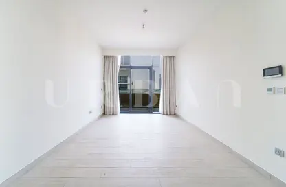 Apartment - 2 Bedrooms - 2 Bathrooms for rent in Azizi RIviera 18 - Azizi Riviera - Meydan One - Meydan - Dubai