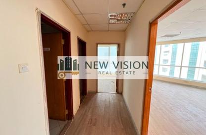 Office Space - Studio - 1 for rent in Al Qasba Plaza Building - Al Majaz 3 - Al Majaz - Sharjah