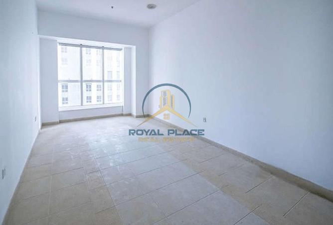 114176993 - Property Image 2