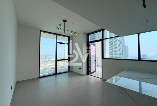 73853256 - Property Image 3