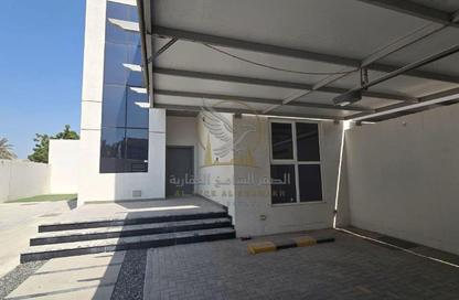 Villa - 3 - 5 for rent in Al Ghafia - Al Riqqa - Sharjah