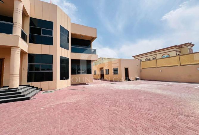 76169507 - Property Image 2