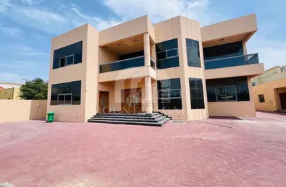 فيلا - 8 غرف نوم - 8 حمامات للايجار في القصيص 3 - منطقة القصيص السكنية - القصيص - دبي