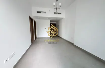 شقة - غرفة نوم - 2 حمامات للايجار في كي اتش كي ٢١ - المدينة العالمية المرحلة 2 - 4 الورسان - الورسان - دبي