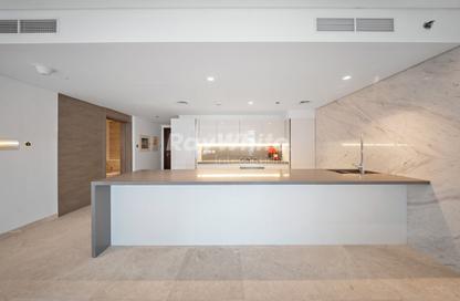 Apartment - 1 - 2 for rent in The Sterling East - The Sterling - Business Bay - Dubai
