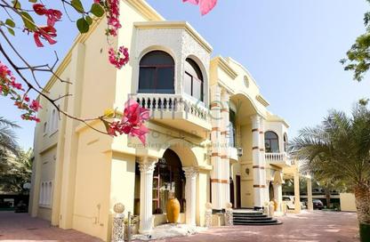 Villa - 7+ - 6 for rent in Sector E - Emirates Hills - Dubai Villa - 7+ - 6 for rent in Sector E - Emirates Hills - Dubai