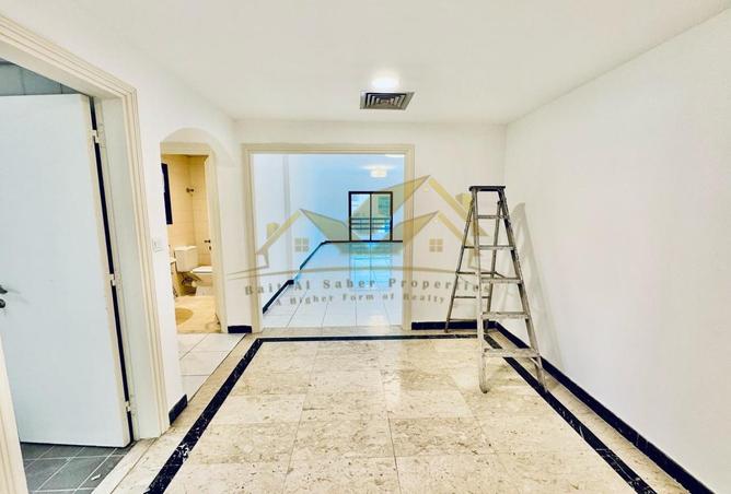 64196018 - Property Image 2