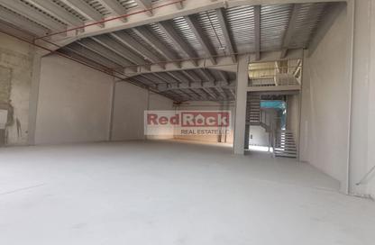 Warehouse - Studio - 3 Bathrooms for rent in Al Quoz Industrial Area 1 - Al Quoz Industrial Area - Al Quoz - Dubai