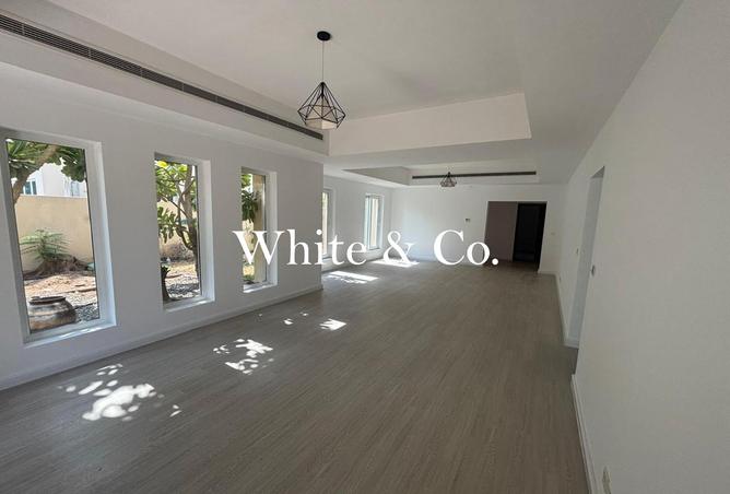 70686647 - صورة العقار 3