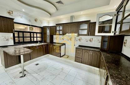 Villa - 5 Bedrooms - 7 Bathrooms for sale in Al Mowaihat 2 - Al Mowaihat - Ajman