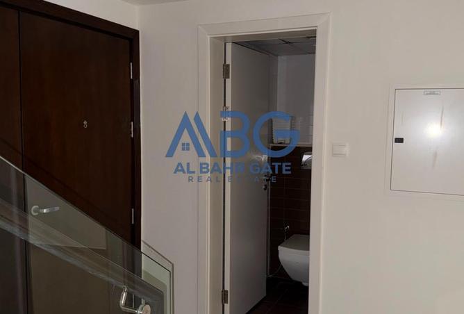 113713796 - Property Image 2