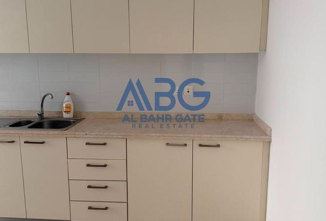 113713796 - Property Image 3