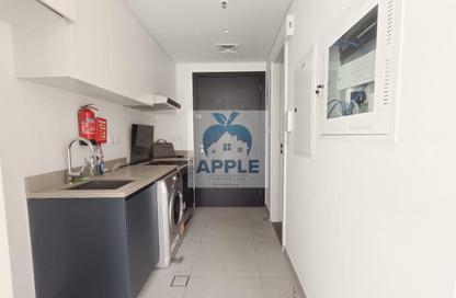 Apartment - Studio - 1 Bathroom for rent in The Riff - Aljada - Sharjah
