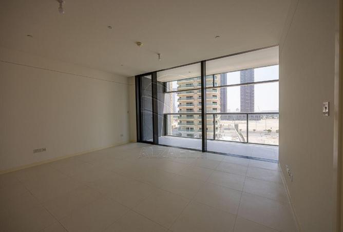 69890999 - Property Image 3