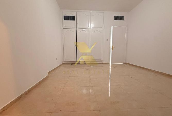 77401746 - Property Image 2