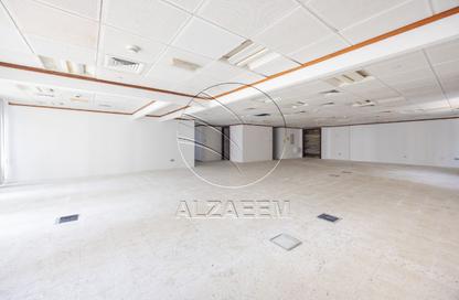 Office Space - Studio - 1 for rent in Al Neem Tower - Khalifa Street - Abu Dhabi