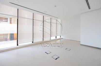 Office Space - Studio - 1 for rent in Al Neem Tower - Khalifa Street - Abu Dhabi