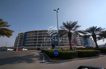 Apartment - 2 Bedrooms - 3 Bathrooms for rent in Tower 1 - Al Reef Downtown - Al Reef - Abu Dhabi