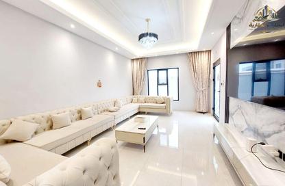 Villa - 5 Bedrooms - 7 Bathrooms for rent in Al Yasmeen 1 - Al Yasmeen - Ajman