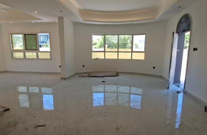 Villa - 6 Bedrooms - 7 Bathrooms for rent in Al Manara - Dubai