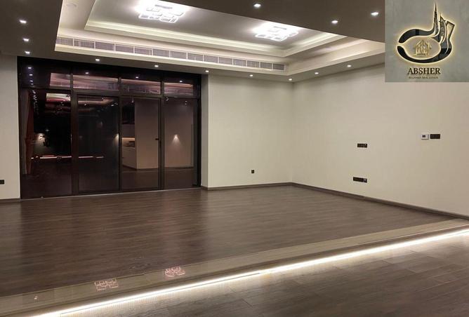 74253671 - Property Image 2