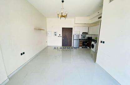 Apartment - Studio - 1 Bathroom for rent in Lawnz by Danube Block 3 - Lawnz by Danube - International City - Dubai Apartment - Studio - 1 Bathroom for rent in Lawnz by Danube Block 3 - Lawnz by Danube - International City - Dubai