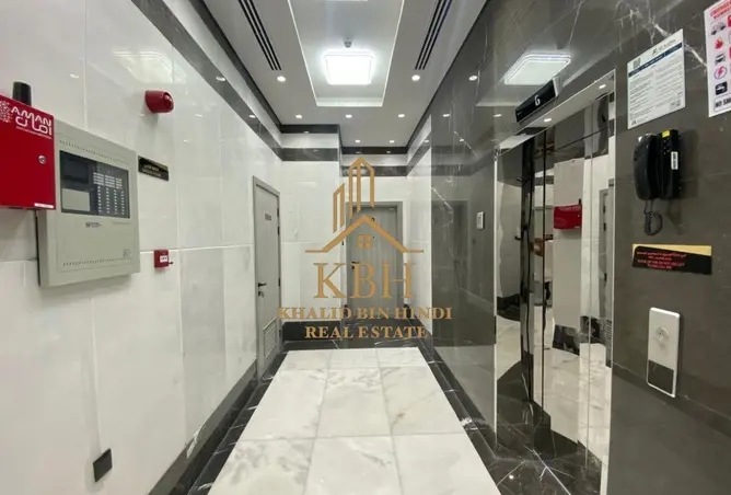 102422419 - Property Image 3