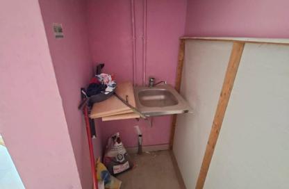 Shop - Studio for rent in Qasimia 10 building - Al Mahatta - Al Qasimia - Sharjah