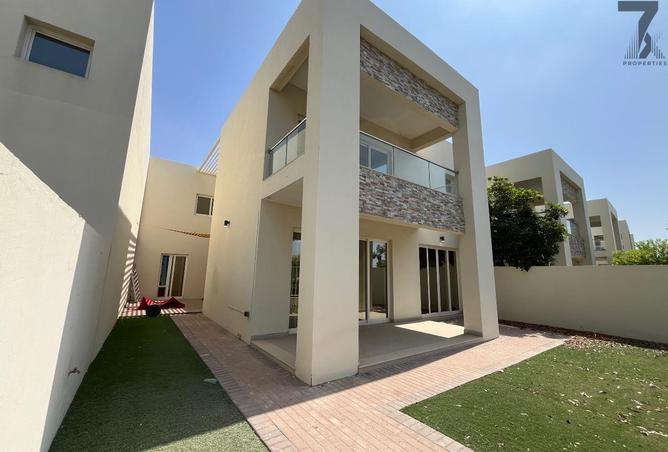 99987873 - صورة العقار 2