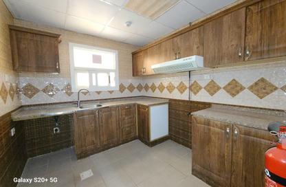 Apartment - 2 - 2 for rent in Al Thani Muwaileh - Muwaileh Commercial - Sharjah