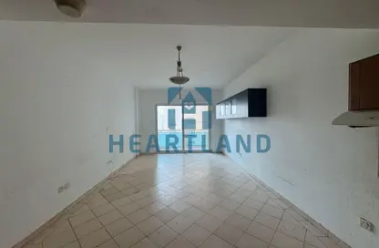 شقة - 1 حمام للايجار في C برج - لاجو فيستا - مدينة دبي للإنتاج (اي ام بي زد) - دبي