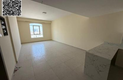 Apartment - 1 Bedroom - 2 Bathrooms for rent in Ajman Corniche Residences - Ajman Corniche Road - Ajman