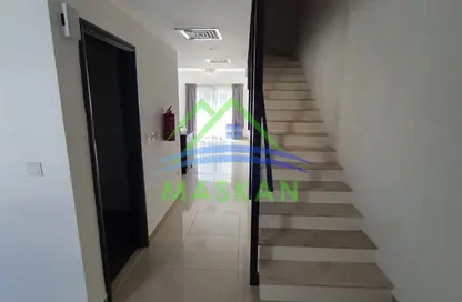 فيلا - 2 غرف نوم - 2 حمامات للايجار في طراز معاصر - فيلات الريف - الريف - أبوظبي