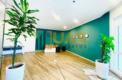 Office Space - Studio - 1 Bathroom for rent in Fairmont Hotel - Sheikh Zayed Road - Dubai