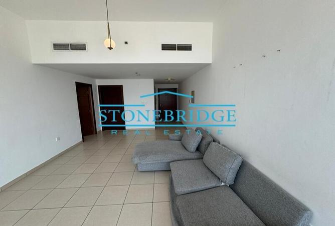 82352373 - Property Image 3