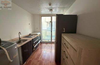 Apartment - 2 Bedrooms - 2 Bathrooms for rent in Almond Tower - Garden City - Ajman Apartment - 2 Bedrooms - 2 Bathrooms for rent in Almond Tower - Garden City - Ajman