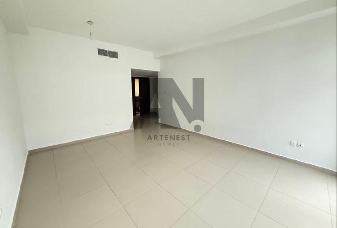 121552517 - Property Image 3