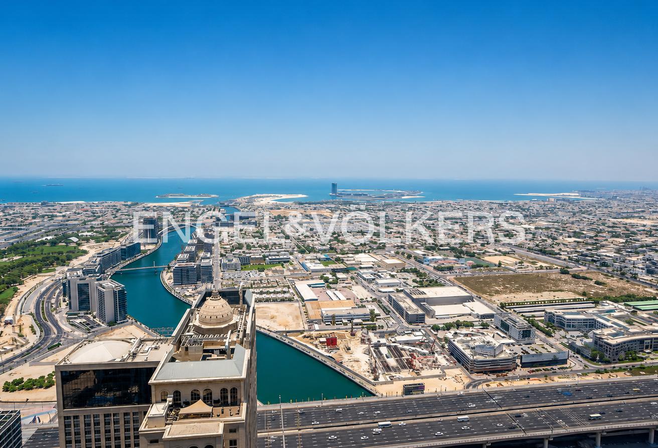 Penthouse | Private Pool | Burj Khalifa View photo 13
